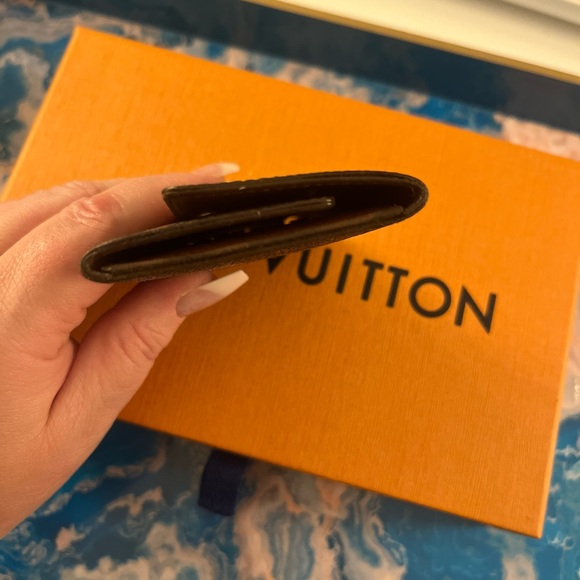 💎 Louis Vuitton monogram 6 key holder, authentic, pre-loved - Picture 12 of 12